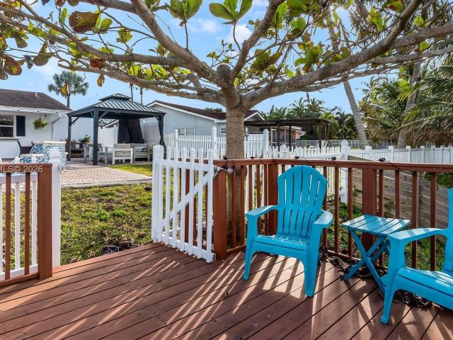 Продажа дома по адресу 3371 NW 67th St - фото 7481651