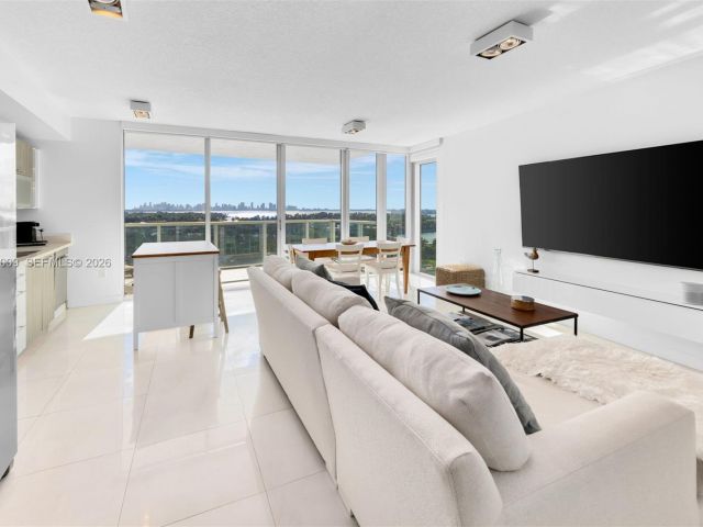 Продажа квартиры #1207 - фото 7430642