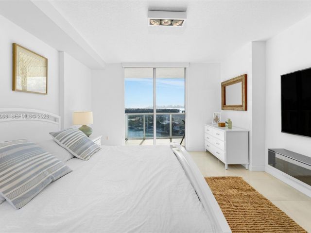 Продажа квартиры #1207 - фото 7430651