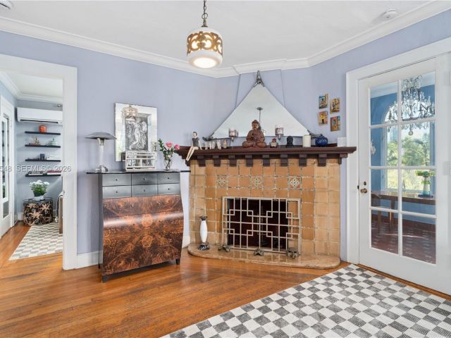 Продажа дома по адресу 4500 Sheridan Ave - фото 7467891