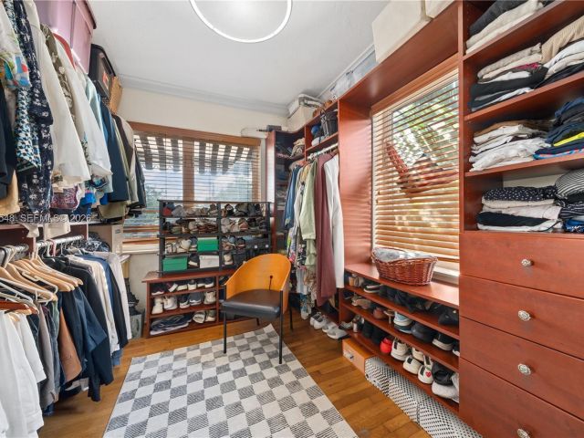 Продажа дома по адресу 4500 Sheridan Ave - фото 7467892