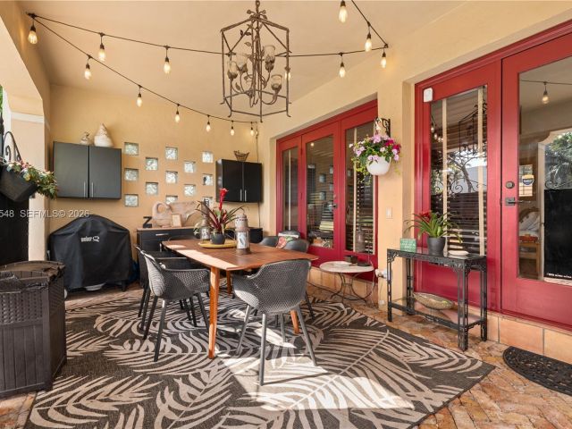 Продажа дома по адресу 4500 Sheridan Ave - фото 7467898