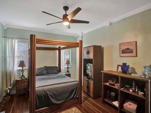 Продажа дома по адресу 1107 Alhambra Cir - фото 7471519