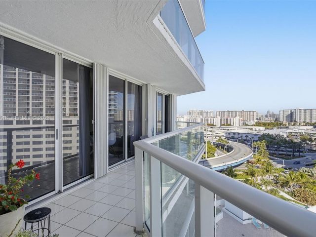 Продажа квартиры #1034 - фото 7432257