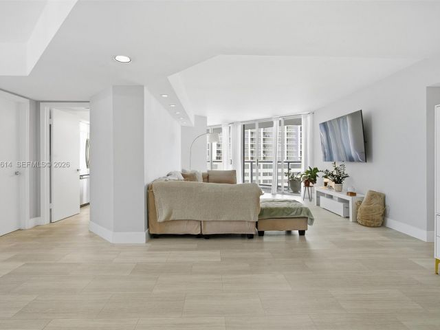 Продажа квартиры #1034 - фото 7432259