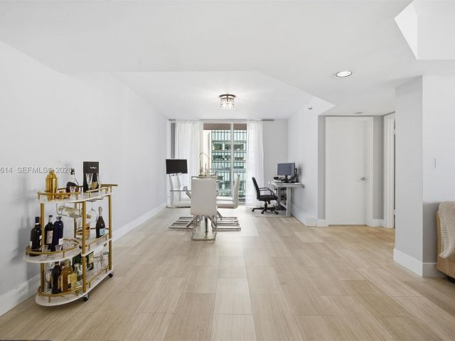 Продажа квартиры #1034 - фото 7432262