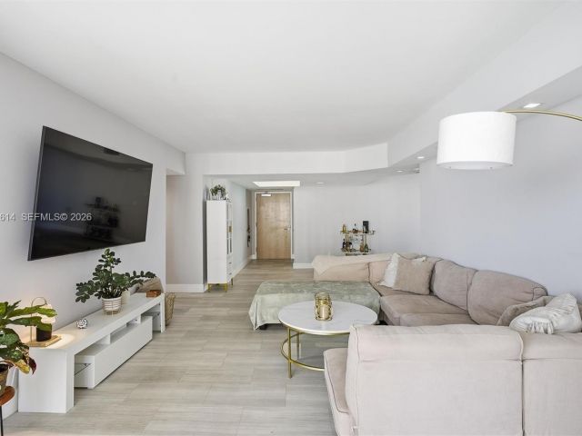 Продажа квартиры #1034 - фото 7432265