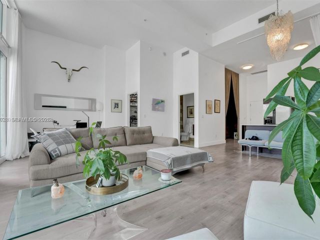 Продажа квартиры #508 - фото 7432484