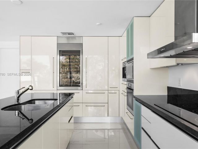 Продажа квартиры #349 - фото 7437960