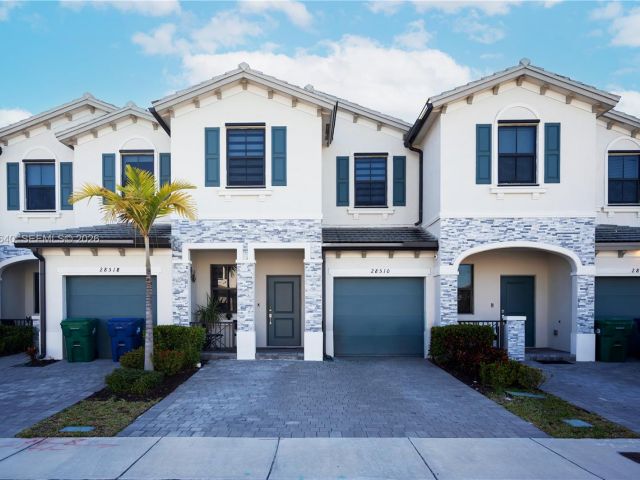 Продажа дома по адресу 28510 SW 134th Ave - фото 7460433