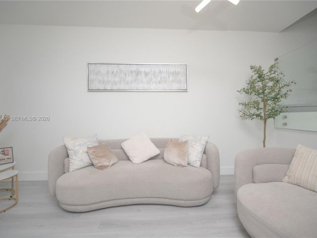 Продажа дома по адресу 28510 SW 134th Ave - фото 7460447