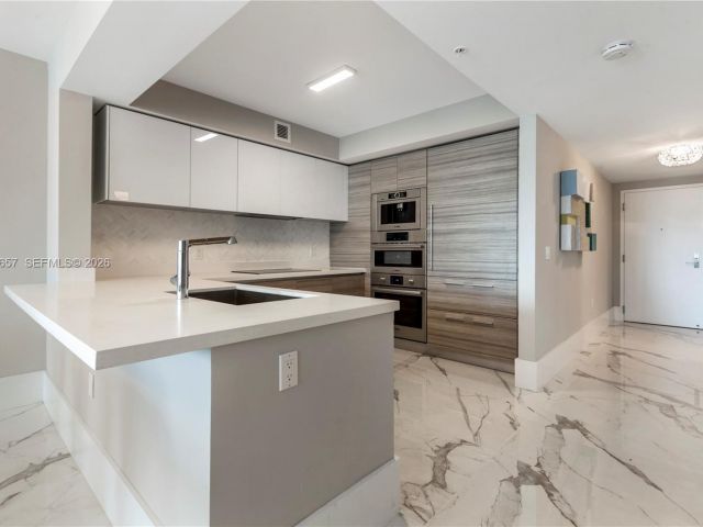 Квартира в аренду номер4-806 - фото 7490056