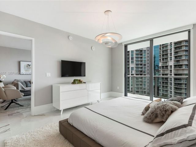 Квартира в аренду номер4-806 - фото 7490058