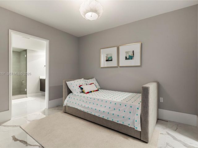 Квартира в аренду номер4-806 - фото 7490065