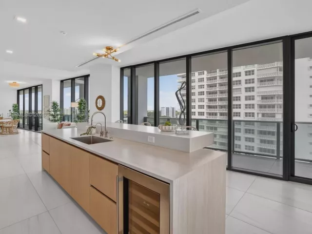 Продажа квартиры #906 - фото 7533252