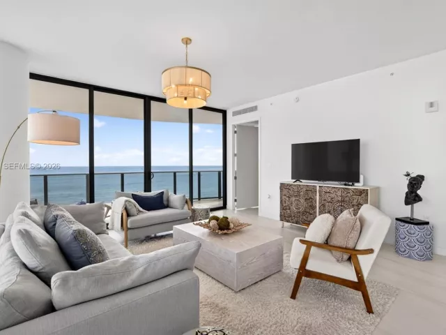 Продажа квартиры #906 - фото 7533254