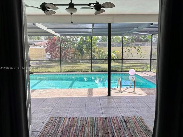 Дом в аренду по адресу 30255 SW 197th Ave 0 - фото 7459259