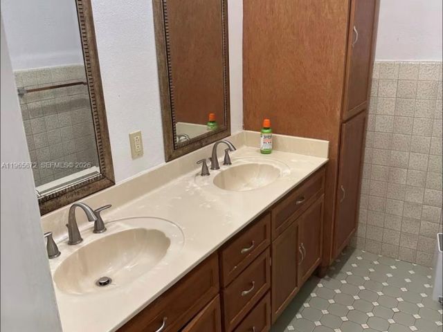 Дом в аренду по адресу 30255 SW 197th Ave 0 - фото 7459265