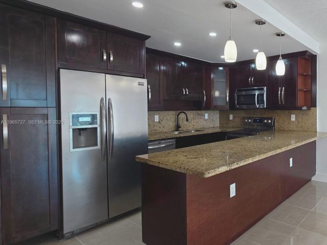 Квартира в аренду номер1002 - фото 7433751