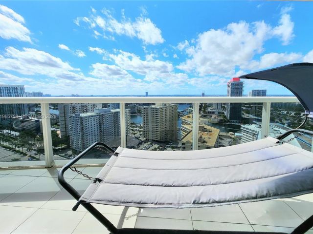 Продажа квартиры #2406 - фото 7500467