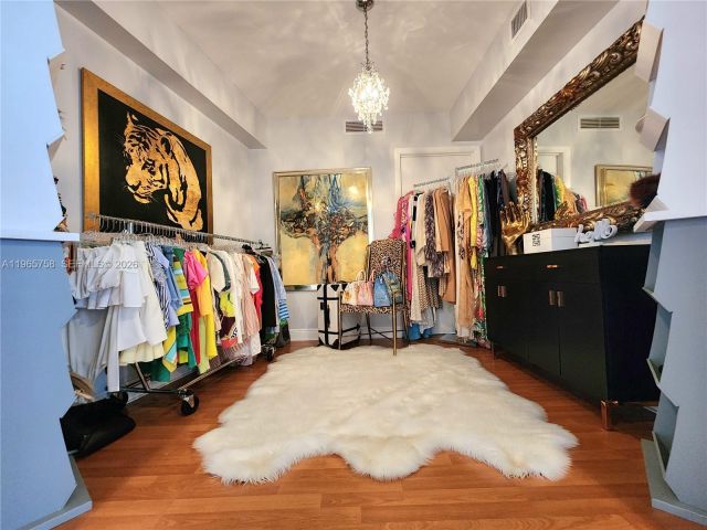 Продажа квартиры #2406 - фото 7500472