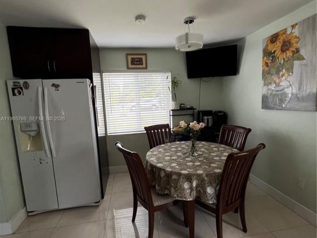 Продажа дома по адресу 10382 SW 25th St - фото 7437269