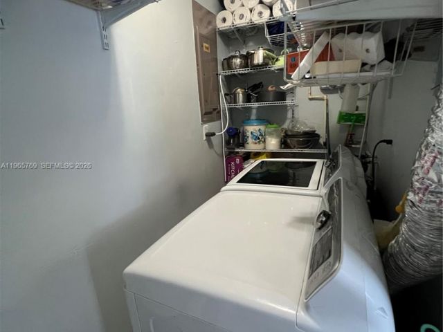 Продажа дома по адресу 10382 SW 25th St - фото 7437270