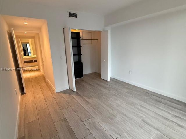 Квартира в аренду номер1004 - фото 7508227