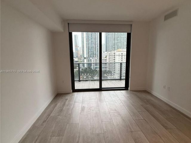 Квартира в аренду номер1004 - фото 7508228