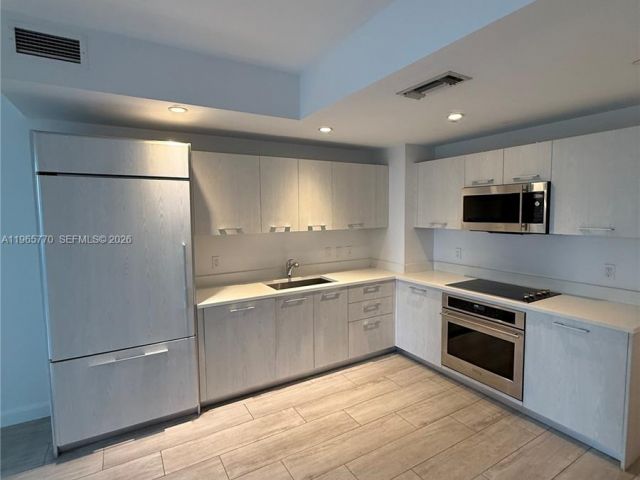 Квартира в аренду номер1004 - фото 7508235