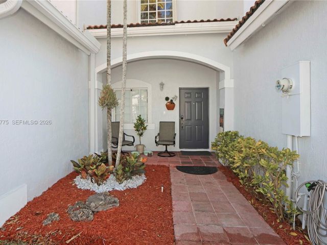 Продажа дома по адресу 941 SW 148th Pl - фото 7446355