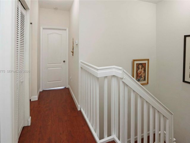 Продажа дома по адресу 941 SW 148th Pl - фото 7446363