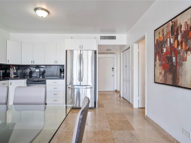 Продажа квартиры #423 - фото 7435854