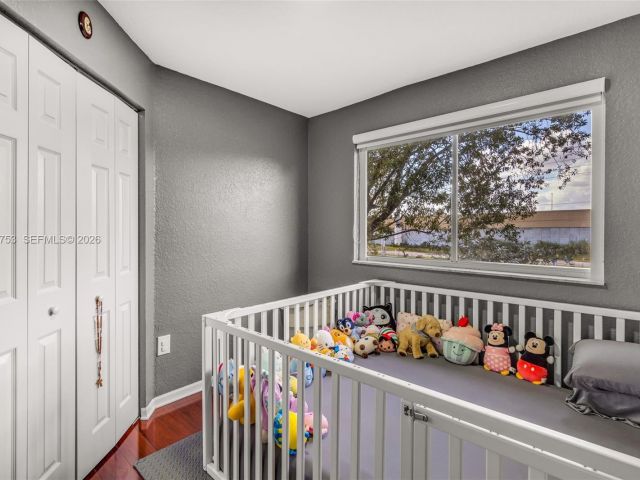 Продажа дома по адресу 5791 NW 116th Ave 112 - фото 7510800