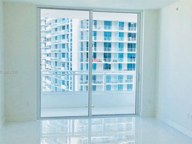 Продажа квартиры #2607 - фото 7436136