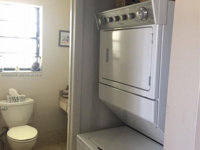 Дом в аренду по адресу 2191 Bayberry Dr 2191 - фото 7453915