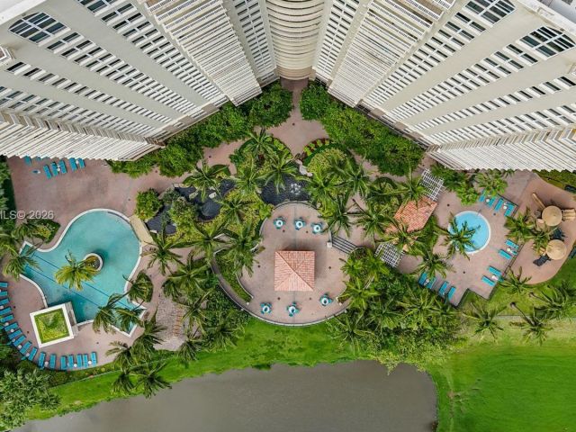 Продажа квартиры #2415 - фото 7435947