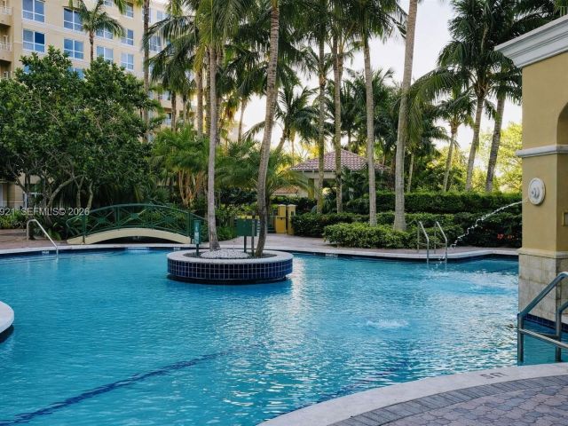 Продажа квартиры #2415 - фото 7435948