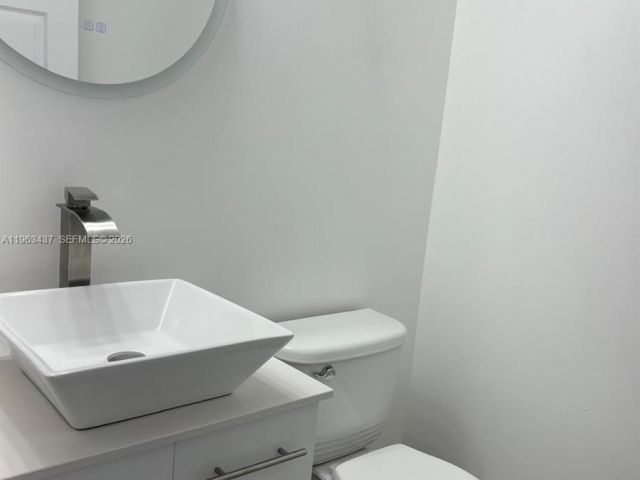 Продажа дома по адресу 14600 SW 156th Ave - фото 7434615