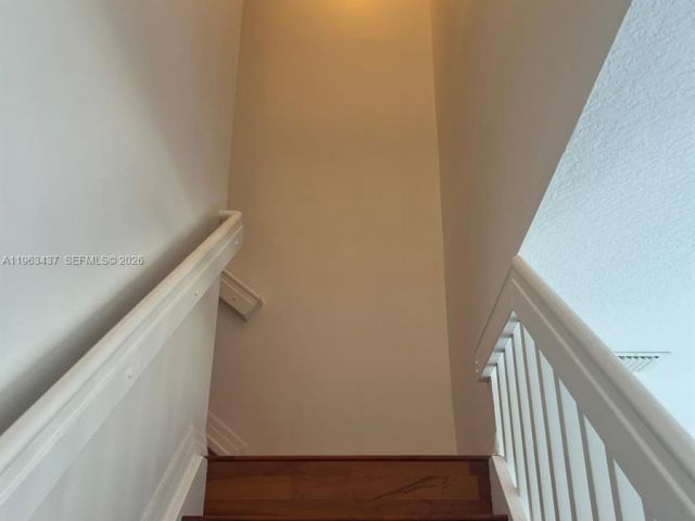 Продажа дома по адресу 14600 SW 156th Ave - фото 7434616