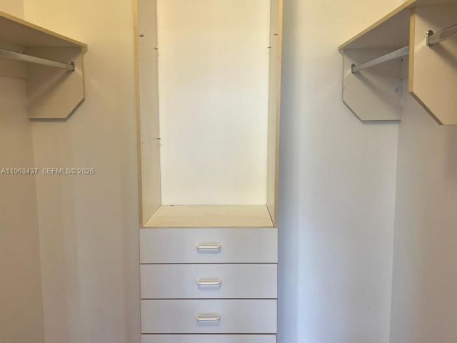 Продажа дома по адресу 14600 SW 156th Ave - фото 7434622