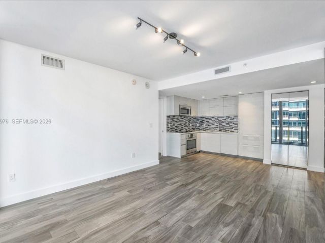 Продажа квартиры #4807 - фото 7436059