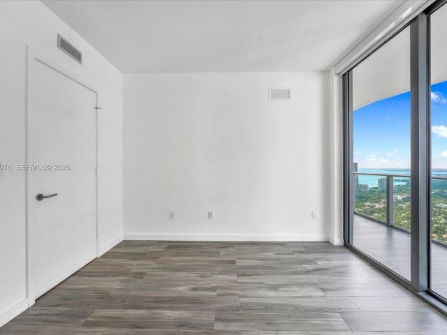 Продажа квартиры #4807 - фото 7436061