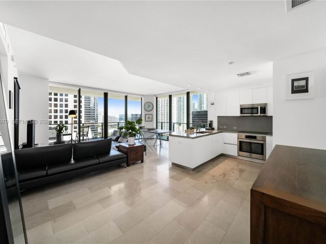 Продажа квартиры #1201 - фото 7527290