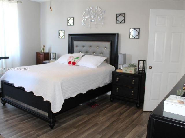 Продажа дома по адресу 20135 SW 129th Ave - фото 7439820