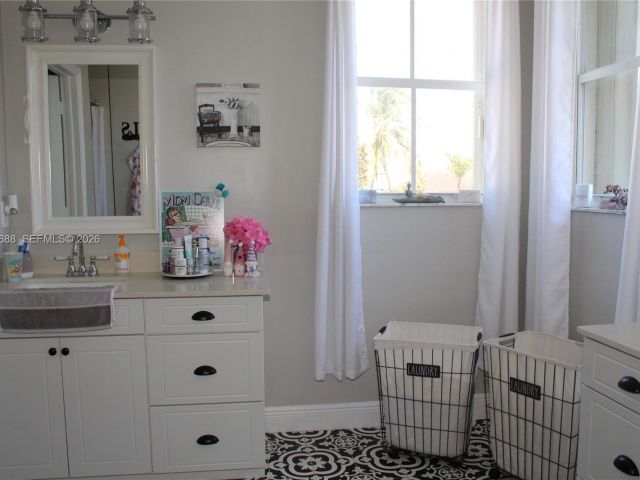 Продажа дома по адресу 20135 SW 129th Ave - фото 7439822