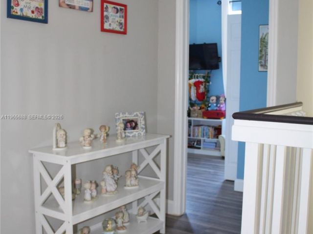 Продажа дома по адресу 20135 SW 129th Ave - фото 7439827