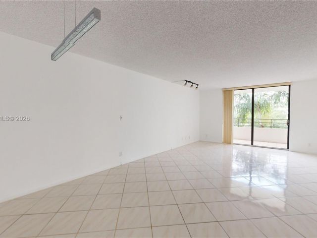 Продажа квартиры #417 - фото 7443147