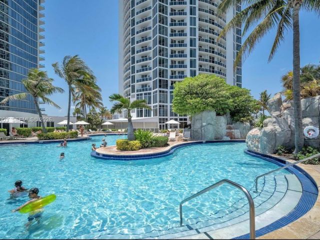 Продажа квартиры #917 - фото 7444927