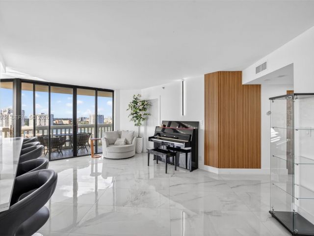 Продажа квартиры #1710 - фото 7487517